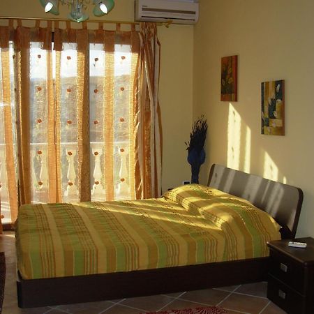 B&B Sotto Le Stelle Vacanze Bari Sardo Bagian luar foto